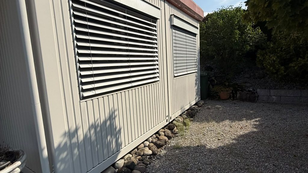 004 Container